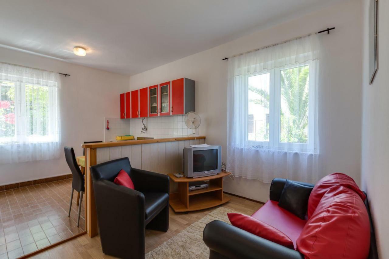 Apartmani Gordana Mali Losinj Luaran gambar